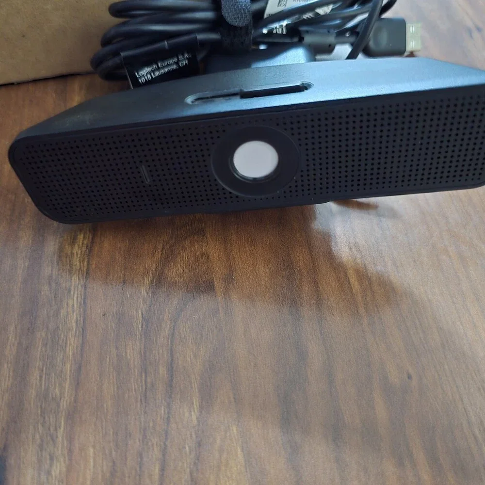 Logitech C925e HD 1080p USB Webcam W/ Built-In Mic Versatile Mounting Clip